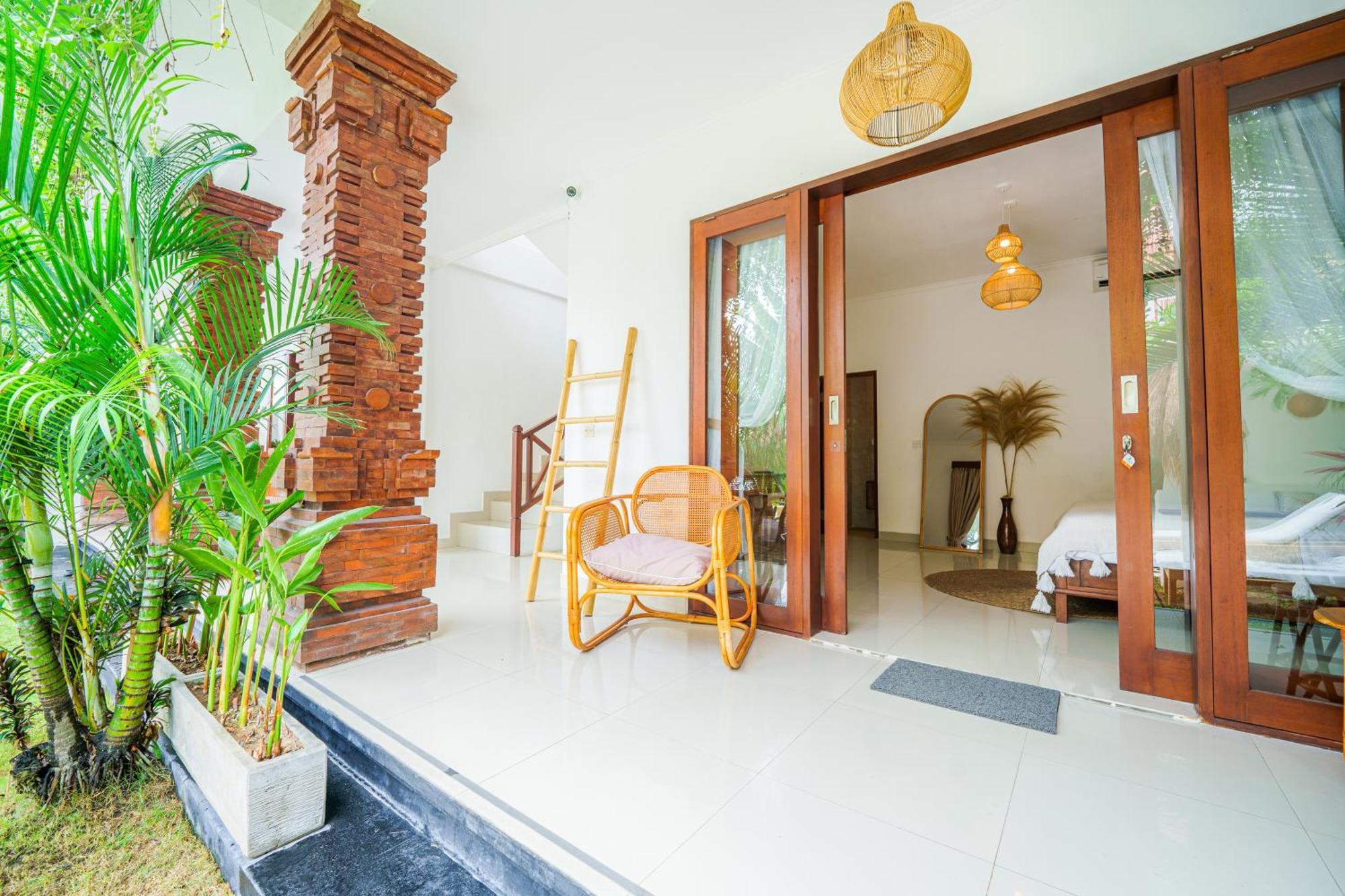 Shortcut Breeze Guest House Canggu Екстериор снимка
