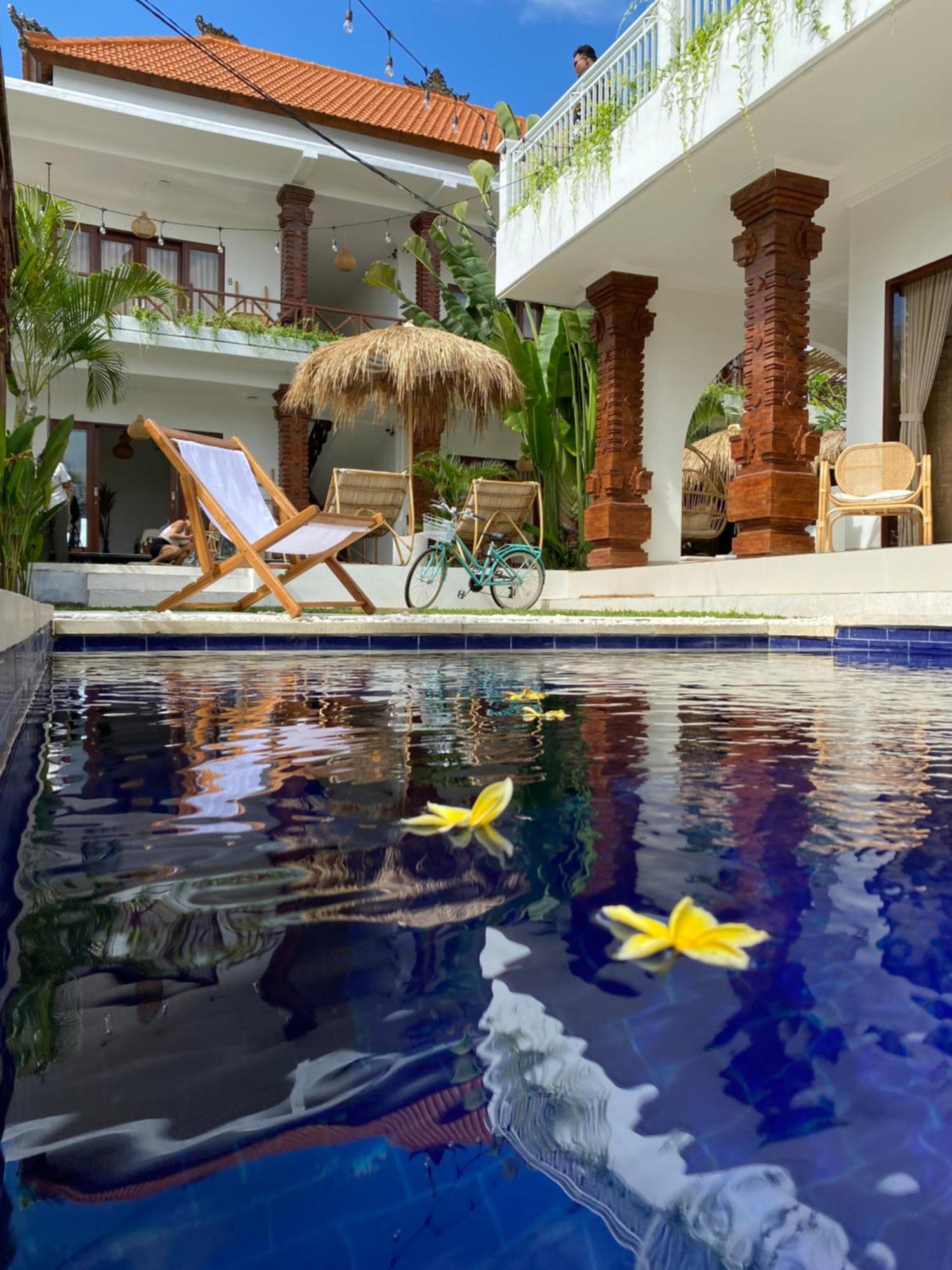 Shortcut Breeze Guest House Canggu Екстериор снимка