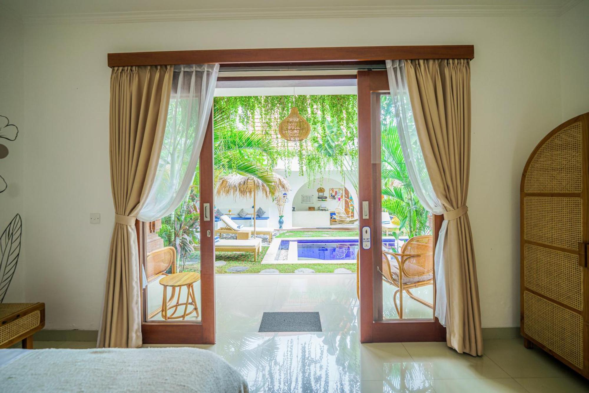 Shortcut Breeze Guest House Canggu Екстериор снимка