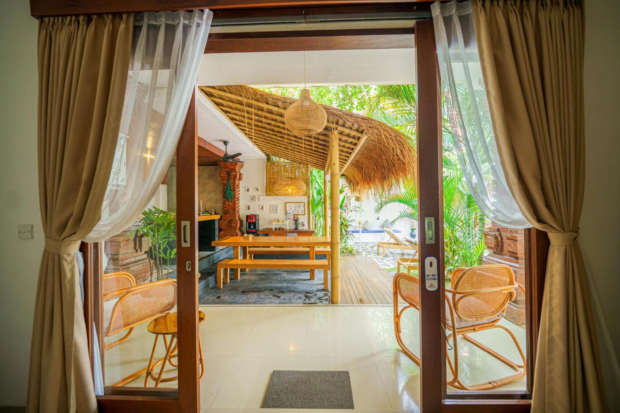 Shortcut Breeze Guest House Canggu Екстериор снимка